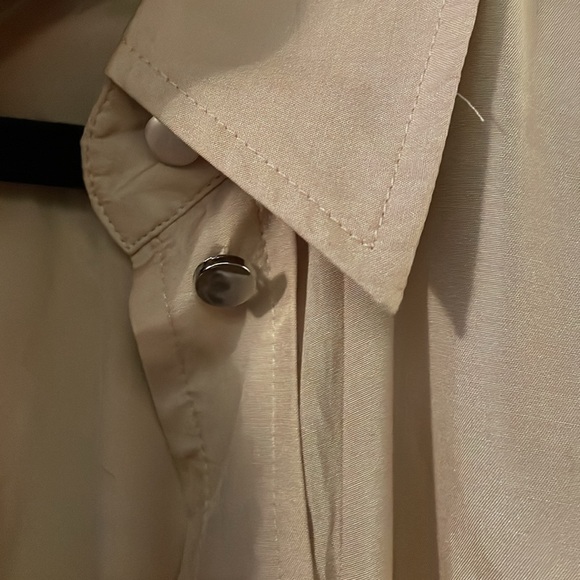 Marc by Marc Jacob’s button up top - Picture 3 of 6